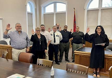 Judge French swears in Desha County Sheriff Department | The Dumas Clarion